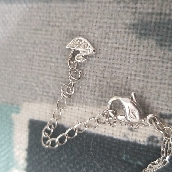 Authentic Swarovski Heart Drop Necklace EUC - Picture 10 of 14